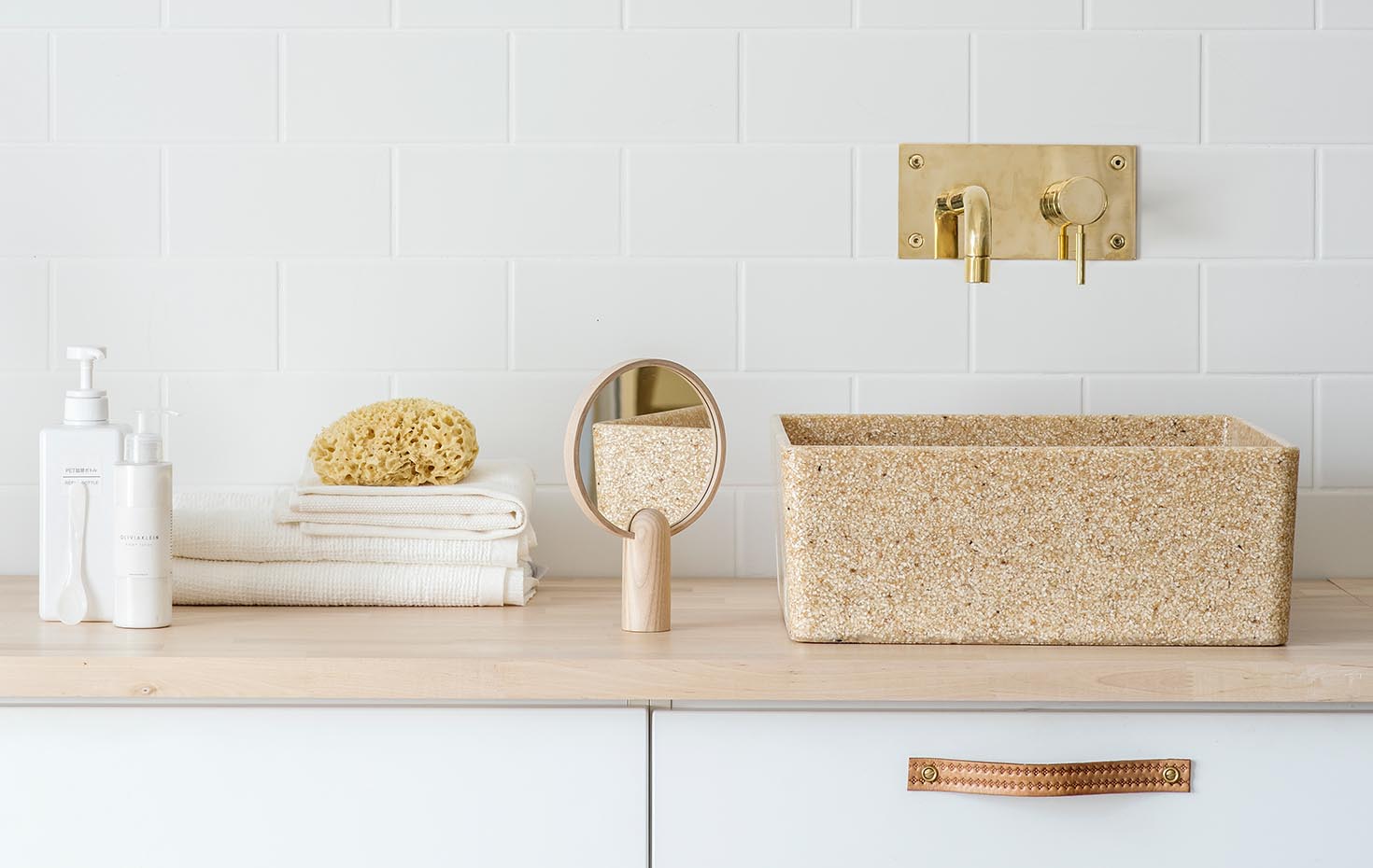 Zellulosematerial - Woodio Toilette und Waschbecken aus Holz und Zellulose