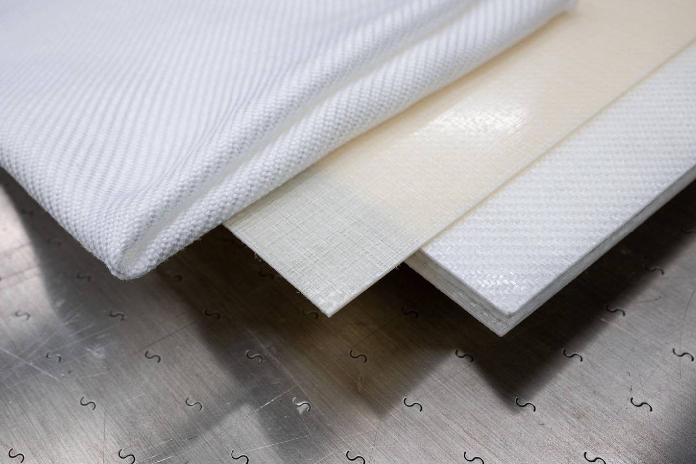 Bild: Monomaterial-Strukturen aus Biopolymeren (Quelle: Fraunhofer CCPE)